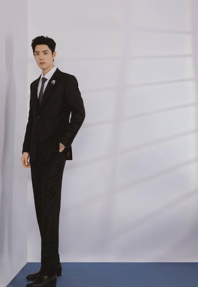 肖战陈飞宇周震南综艺官宣，肖战久违的综艺走潮流路线，他可以吗