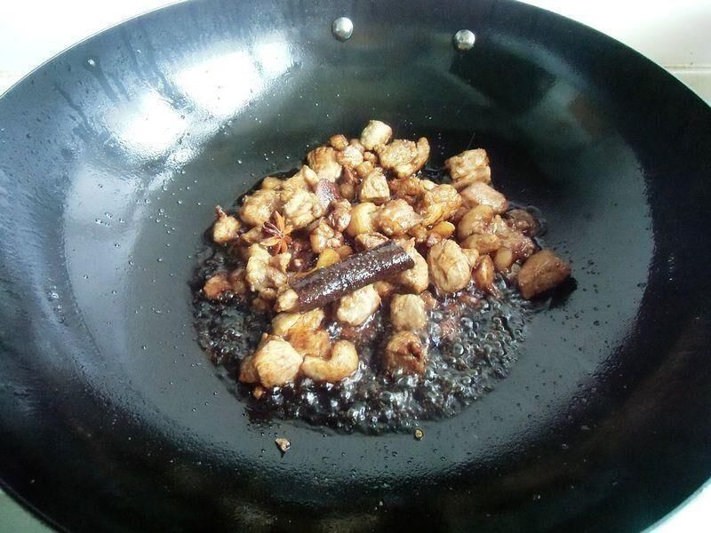 冬天别犹豫吃面,这碗红烧面太香了,有肉有菜吃一口就上瘾