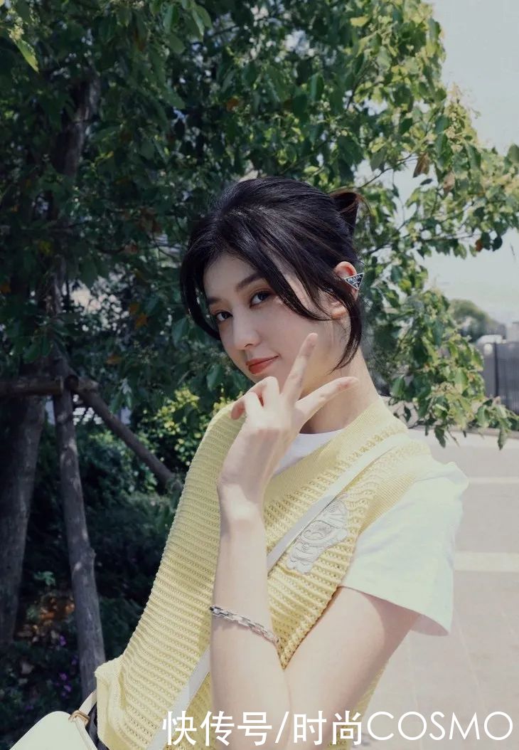 设计师刘雯再上线，这次实穿性5颗星|时髦办 |女生一定要知道的高级感香水，你懂的\＂,\＂i10\＂:\＂美人计