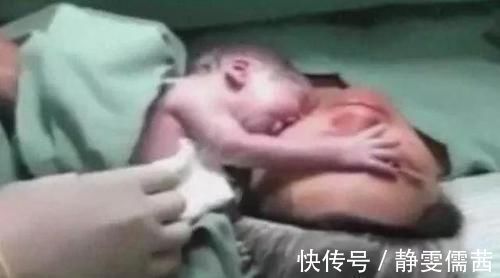 产妇难产心跳停止,婴儿伸手摸妈妈的脸,之后的画面让医生不淡定