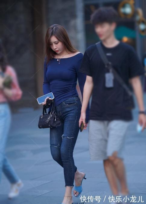 时尚 甜美时尚的打底裤穿搭让人眼前一亮,穿出雅致的高级感,富有质感