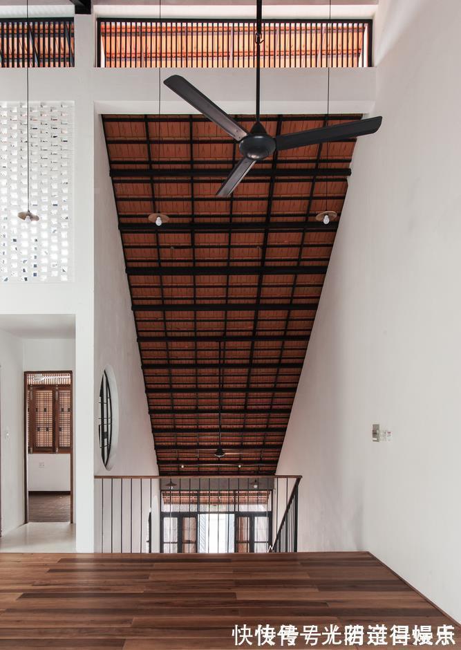 玄关|越南农村自建房,外观看似普普通通,内部装修极度舒适,值得借鉴