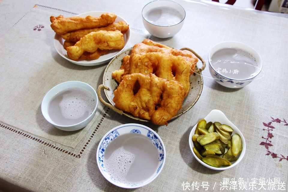  PK|晒晒我家早餐，油条油饼大PK，比买的都好吃，网友秘方拿来