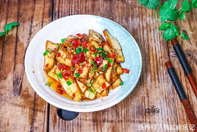 食材|这食材孩子要常吃,花不几个钱,能补充钙质,促进骨骼发育!