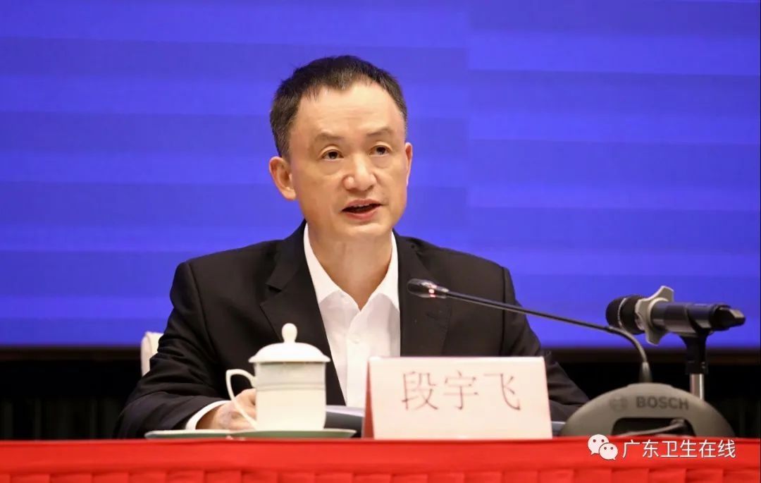 广东已有18万人接种新冠疫苗，何时铺开全民接种？最全回复在此！