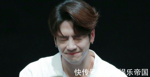 90后男|近期猛升的90后男明星TOP10,肖战榜首,龚俊榜眼,张哲瀚探花!