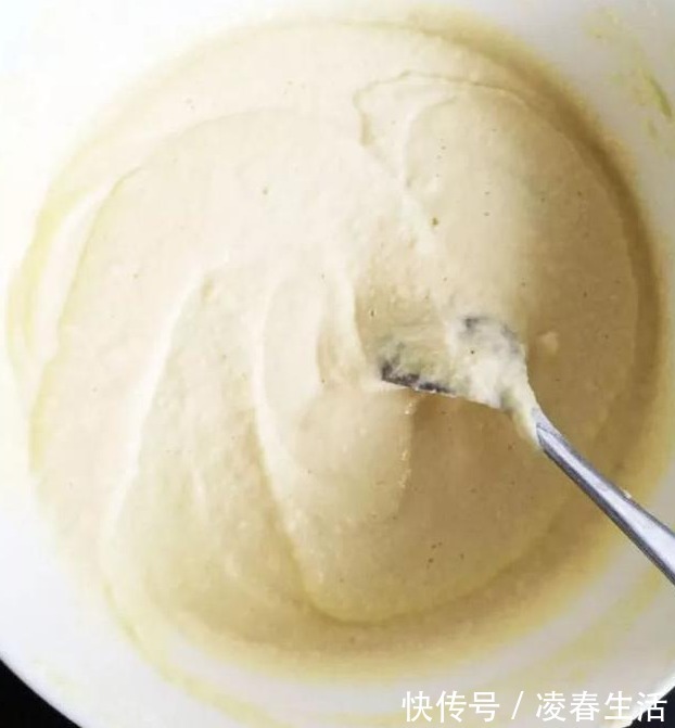 玉米|放暑假了，3个营养早餐饼可以做给孩子们吃，希望大家喜欢！