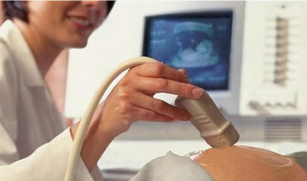 产检|孕妈十次产检,医生每次都说胎儿正常,娃出生后妈妈差点哭瞎双眼