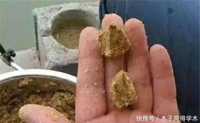 水面|野钓的诱钓技巧:窝浓饵淡,窝淡饵浓,到底哪种方式效果更好?