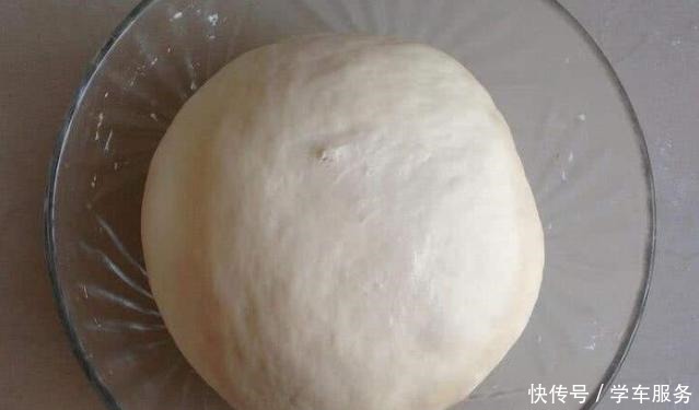 戗面馒头好吃有诀窍,戗面是关键,按照这个比例,馒头香软有嚼劲!