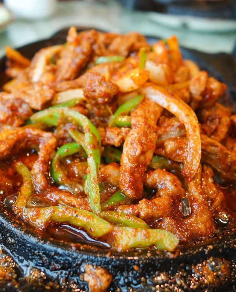 孜然羊肉|孜然羊肉，自己在家做没有膻味，超美味的家常菜，做法简单超下饭