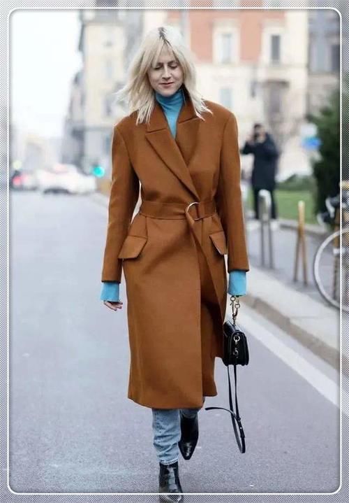 驼色已经成为了“前辈”，试试焦糖色＋这5种颜色，让人眼前一亮