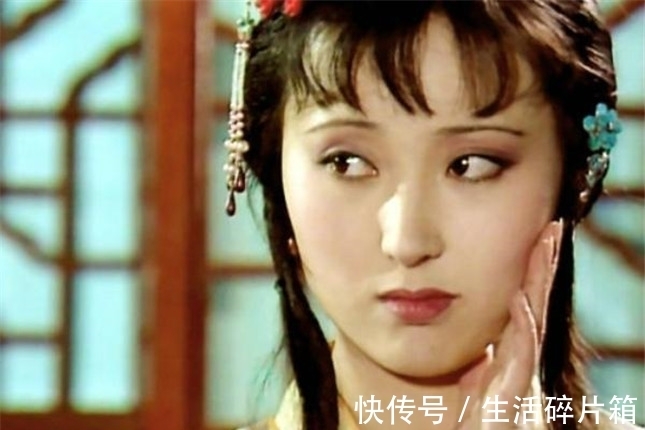 凤姐&《红楼梦》:后四十回,袭人与黛玉第一次“谈判”,令人啼笑皆非