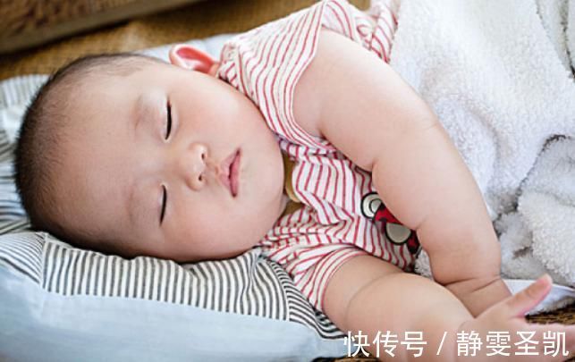 被子|有种“苦衷”叫宝宝冬天踢被子,其实不是热,娃的苦恼妈妈不知