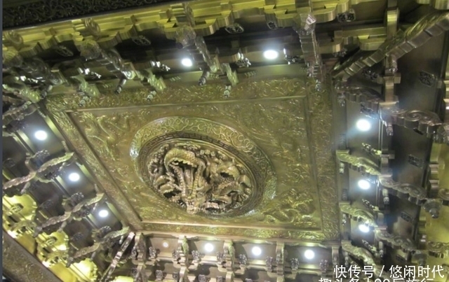 河坊街藏了铜建大宅,上百吨,门不显眼当地人都不知!