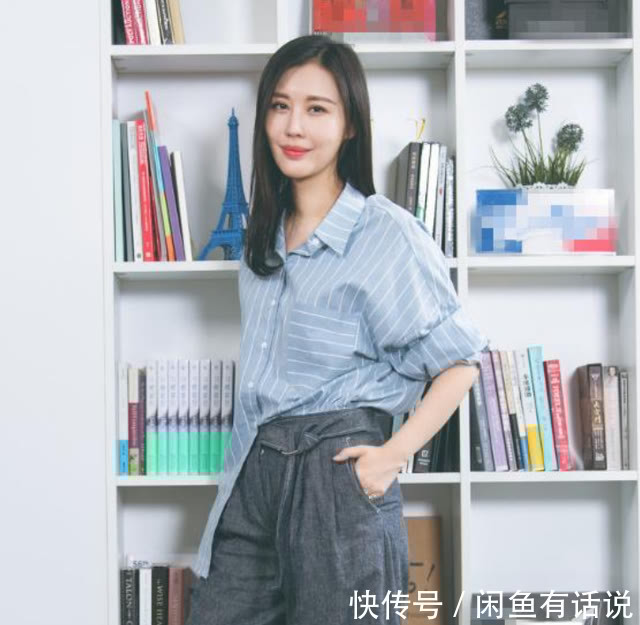 知性|王石小30岁娇妻越来越富态,穿开叉旗袍身材挺有韵味,阔太范十足