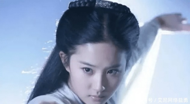  一战|神雕后期, 可与金轮法王一战的有六人, 但能打败他的只有两人