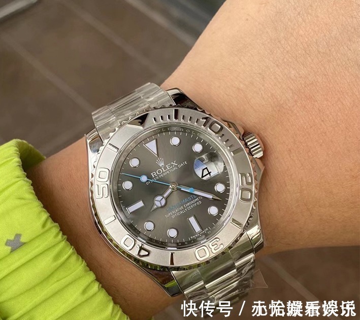 一线城市|三十五岁男士戴劳力士被骂？引起争议，万国海洋时计怎么样