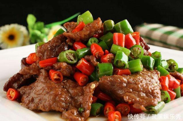 炒牛肉时,加料酒是不对的!加点“它”,牛肉嫩而不柴还不粘锅