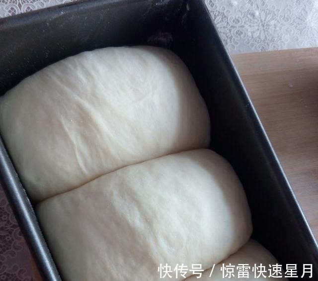 美味|外焦里软的白吐司,美味好搭配,和小编一起做一个精致的吃货!