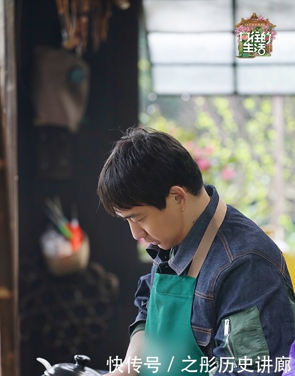 游戏 《向往的生活》第五季张艺兴勇闯鸡窝 杨紫游戏引爆笑