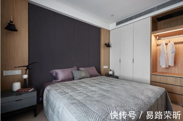 柜体|89㎡ 黑白灰的现代感加上原木的温暖，不知道这样的设计你喜欢吗？