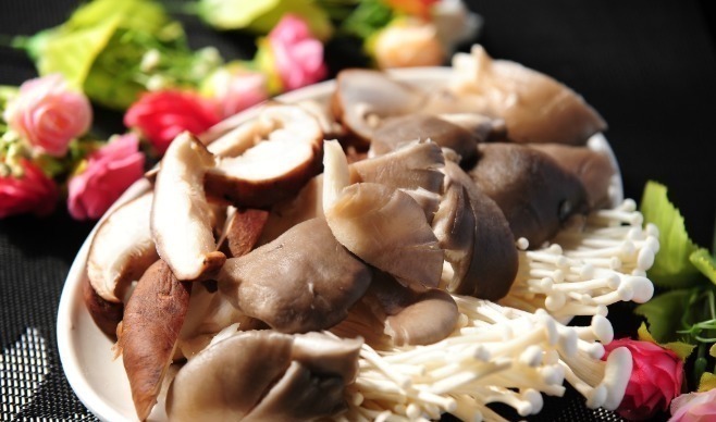 亚硝酸盐|4种“隔夜菜”，吃不完要赶快丢掉，尤其是第4种，可别舍不得