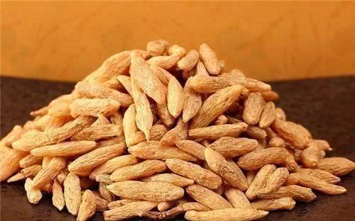 泡水|肺不好的人，常用此物泡水喝，滋养肺部，清理肺部的垃圾