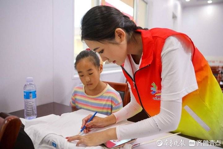 志愿者们|壹点公益星｜脚踏实地助人不负青春！大学生彭安童用行动播撒爱