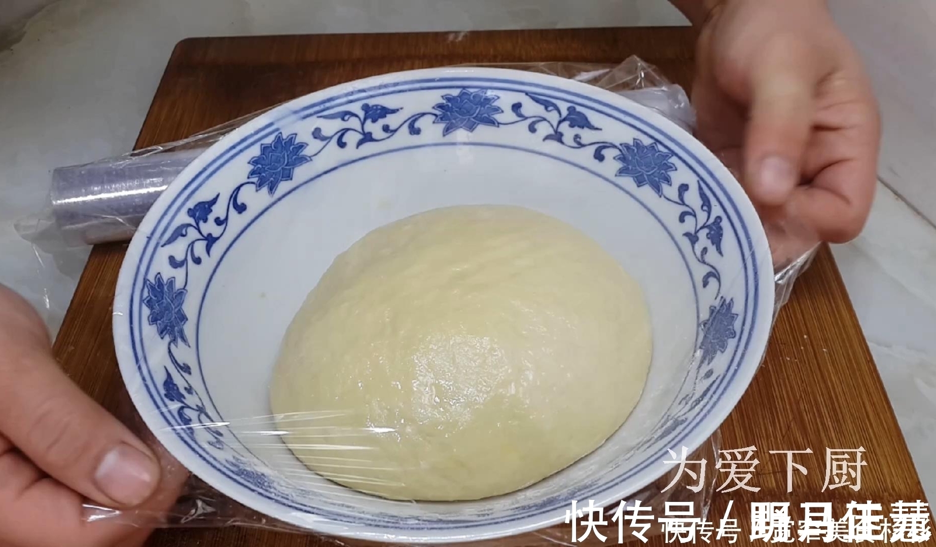 在家面粉别烤面包了，大厨教你几招，比蛋糕烧饼还香，非常的美味