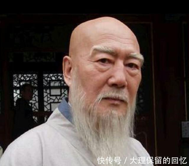 千古|皇帝逼和尚吃肉,和尚吃肉时念叨的一句话,流传至今成为千古名言!