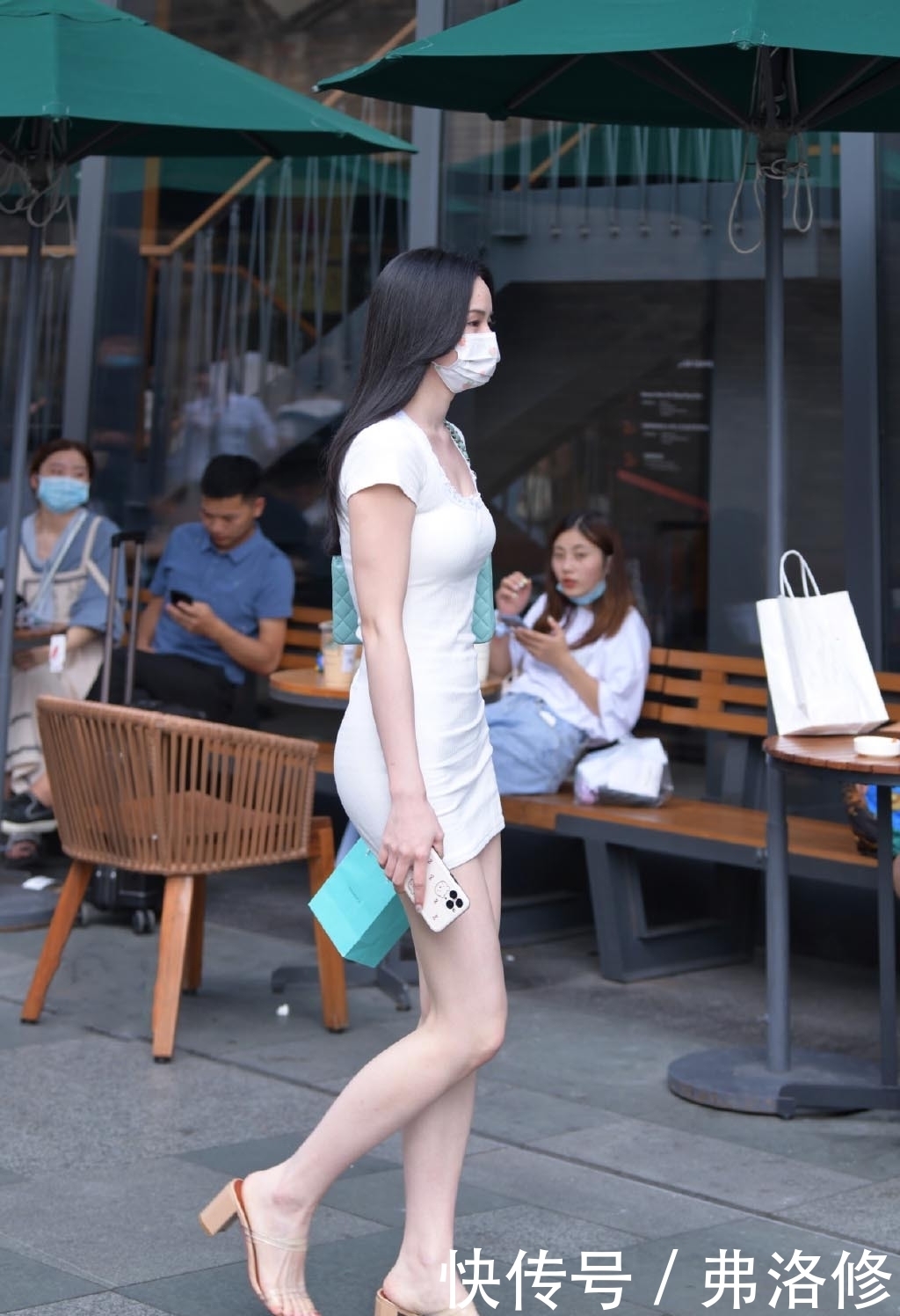 裙装|想要造型优雅好看,修身裙装惹人爱,潮人都爱穿