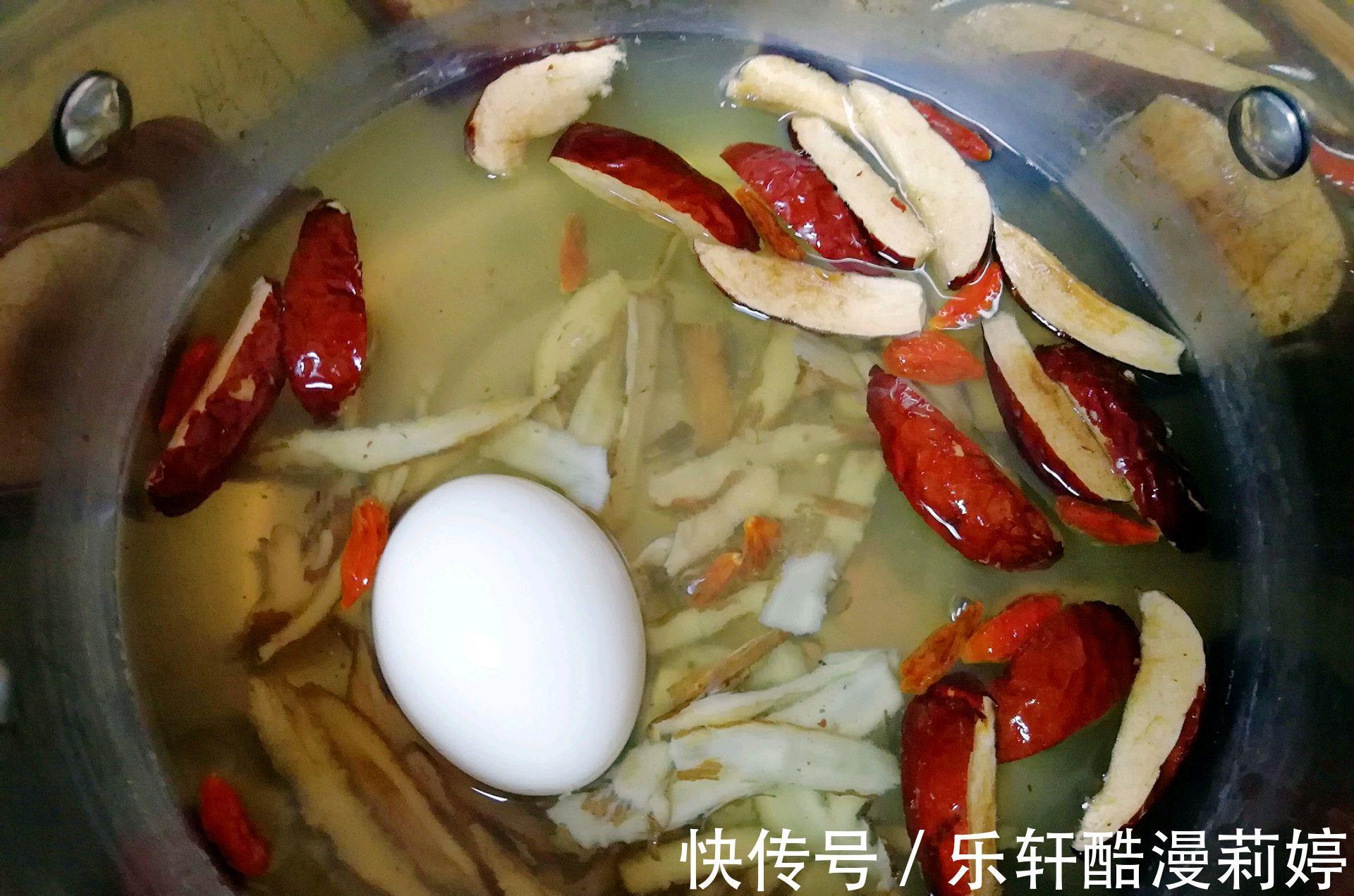 红糖煮鸡蛋|冷天女人别亏待自己,每月煮几次这汤喝,滋补暖身,平民也吃得起