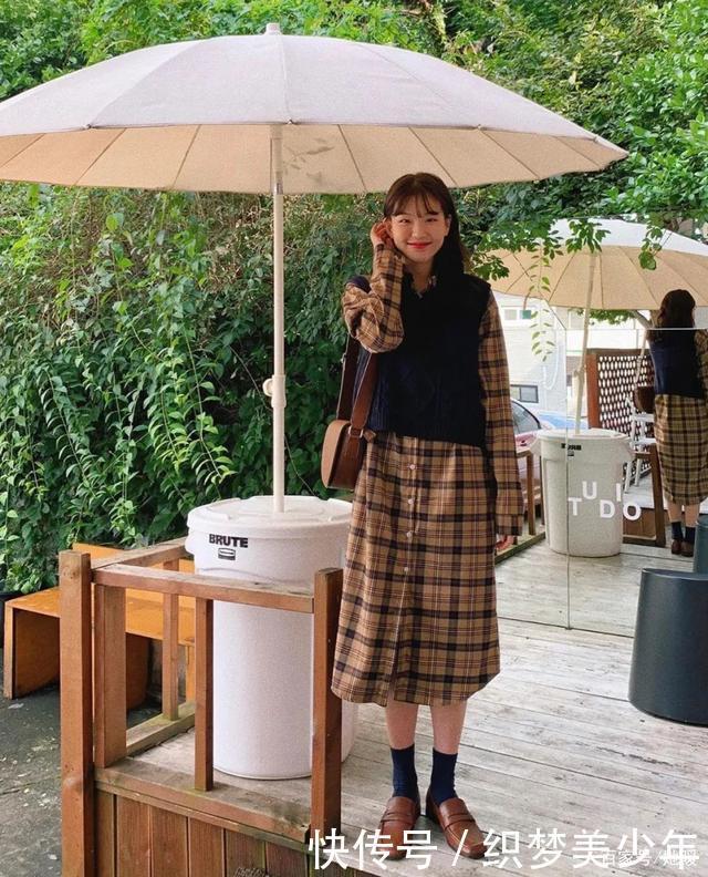 3 个偷懒穿搭公式 = 1分钟快速出门!