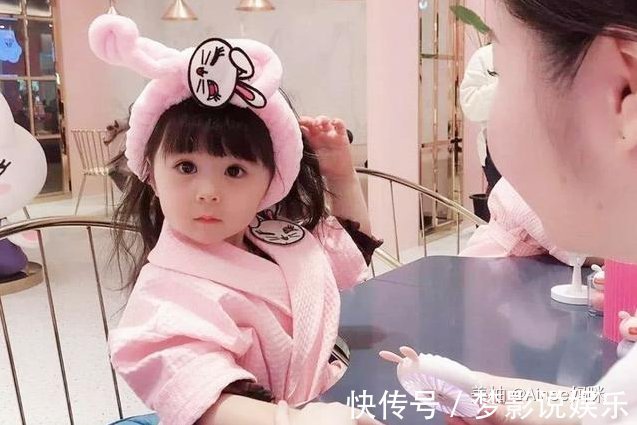 脸蛋|家长多摸宝宝的这3个部位,孩子能够更聪明,很多父母还不知道