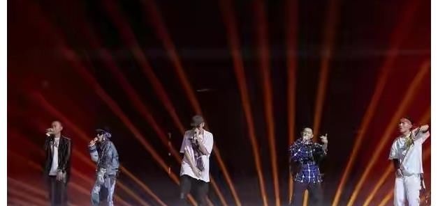 《披荆哥哥》二公名单曝光，欧阳靖下台，实力比不上话题炒作