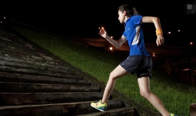 平底鞋|健身教练提示:女性进行锻炼时,以下五个部位尤其容易遭受伤害!