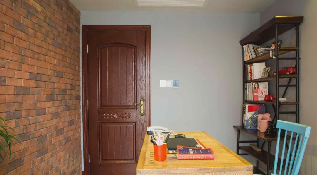 镜面|晒晒120㎡新家,阳台的设计朋友都说好,简单一改就多几排柜子用