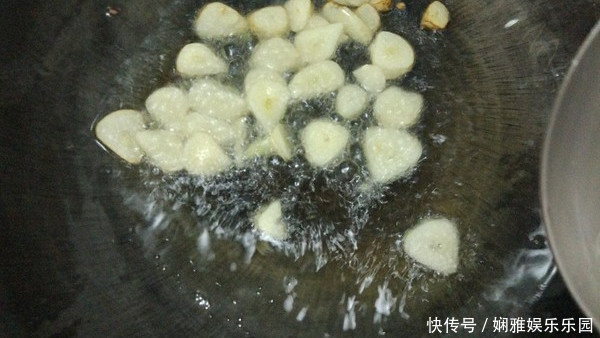 礼记|黑木耳和“它”一起做,给金山都不换,小孩不感冒,女人变漂亮!