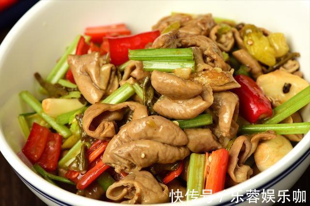 猪大肠|清洗猪大肠,30年老师傅教你技巧,干净无异味,吃起来更放心