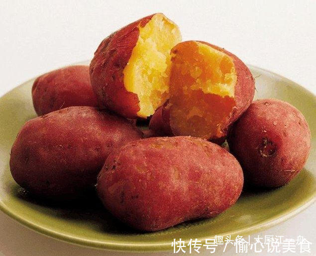 蒸红薯时,锅里加水就错了,教你一种新吃法,做出来比烤红薯还甜