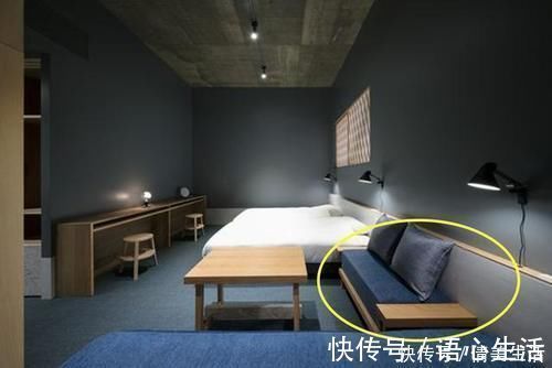 卧室|哪怕是卧室床边,凡是够大一定要装个卡座,实用性只增不减还美观