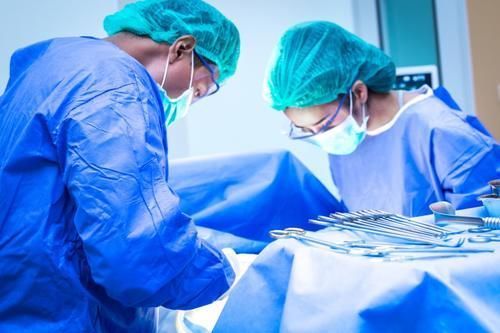 体表|74岁,10年高血压,洗澡时突发心梗离世!医生:他犯了这5个错误