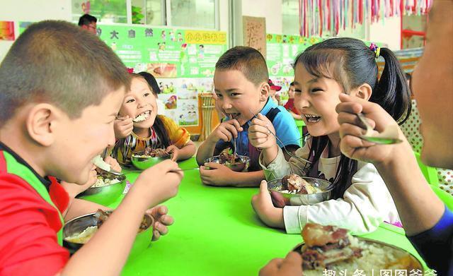 发育|若想孩子脾胃健康，这2种肉食，建议少给孩子吃，不妨了解一下