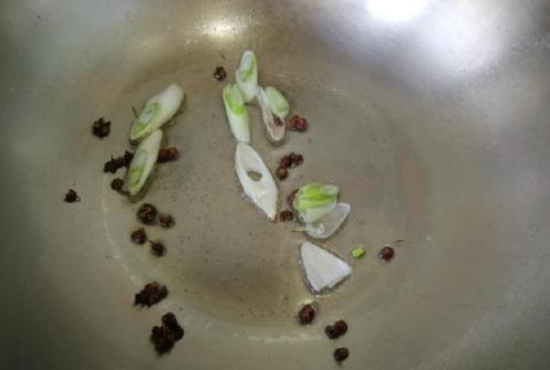 莲藕|就馋这菜,这种吃法下饭不油腻,婆婆说没它吃饭不香