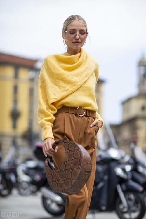 春天没有一件个性十足的毛衣，你怎么出门？