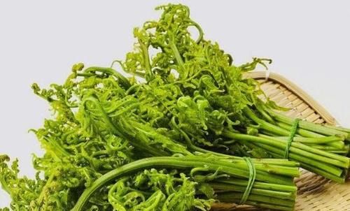 女性常吃“救命菜”，有效预防宫颈癌，缓解宫寒暖子宫！