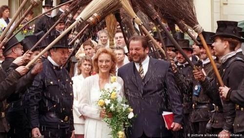 在哪儿结婚都不容易,来看看德国的婚礼传统