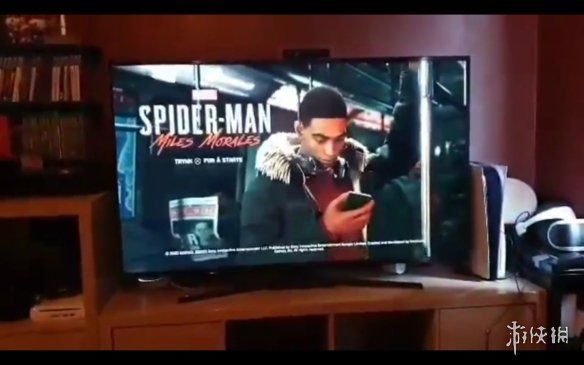 演示|《蜘蛛侠：迈尔斯莫拉莱斯》PS5冷启动演示 只需8秒