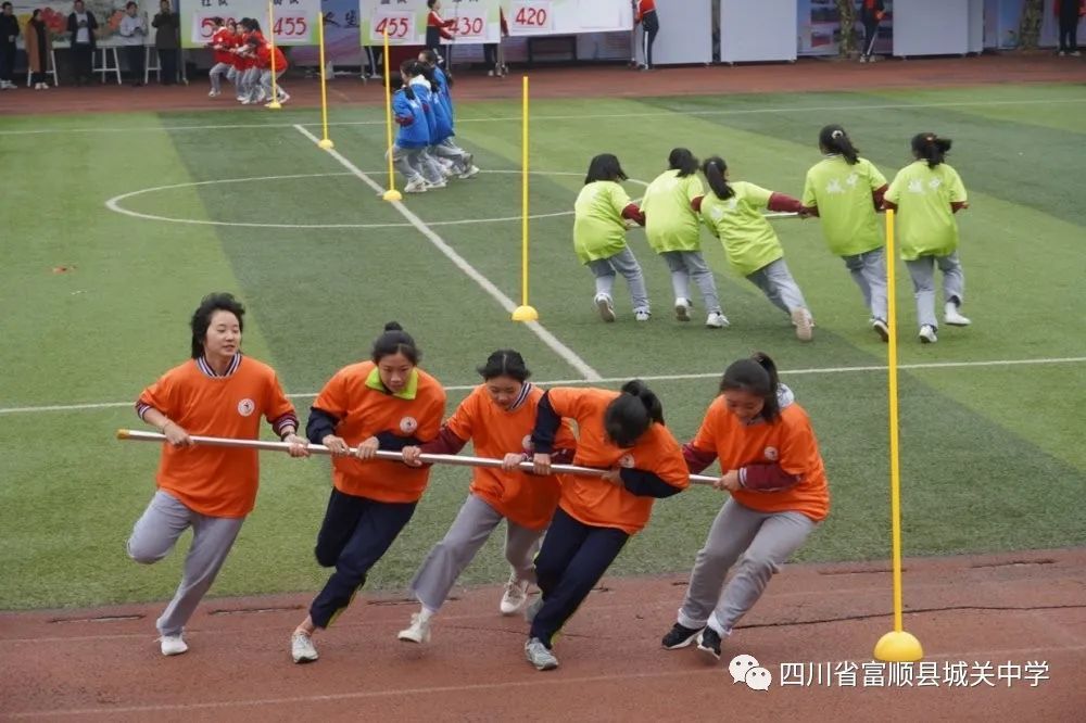 文轩教育杯|快看！富顺这所学校师生齐聚